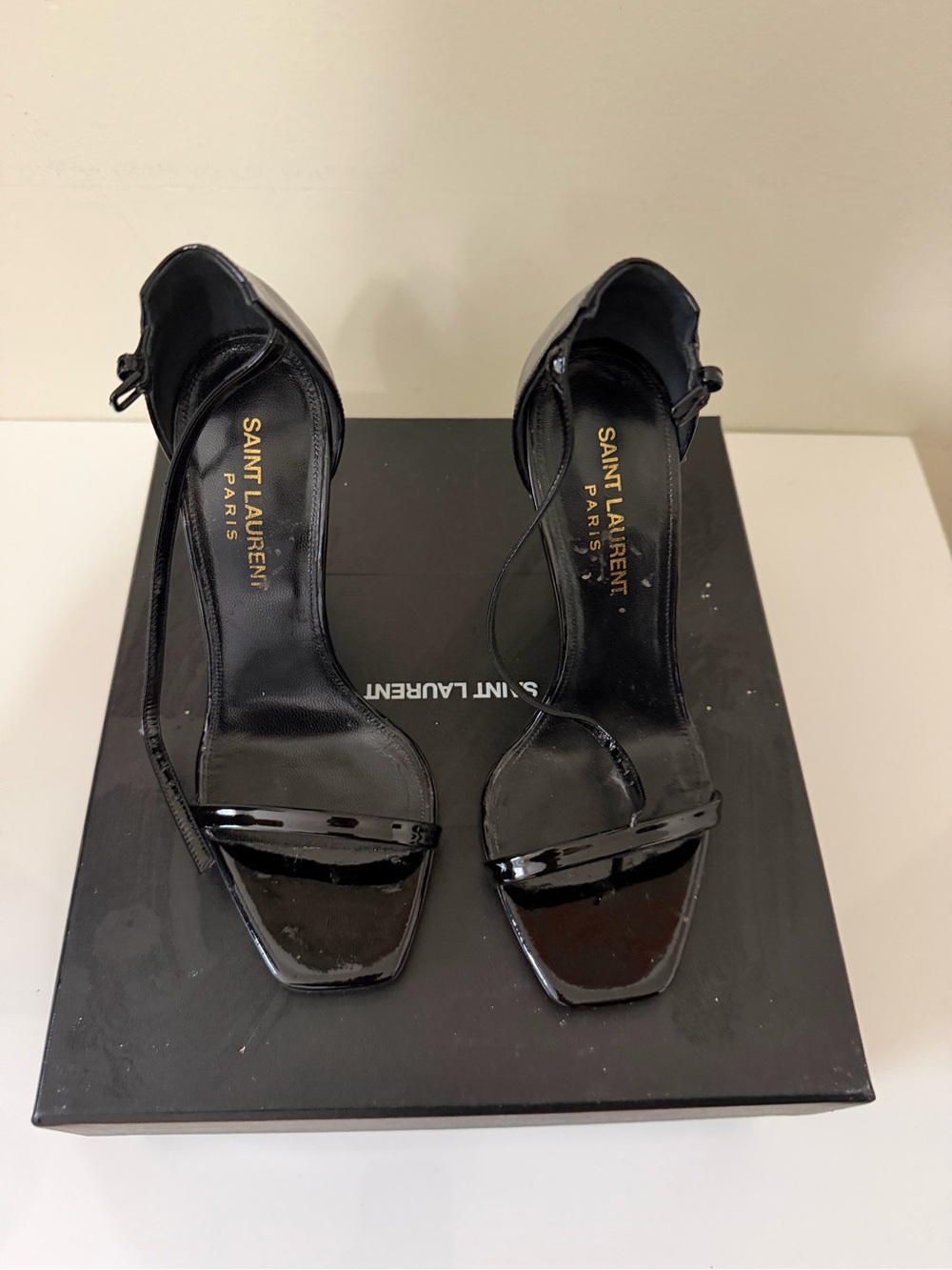 Saint Laurent Black Patent YSL Sculptural Heel Sandals - Picture 3 of 10